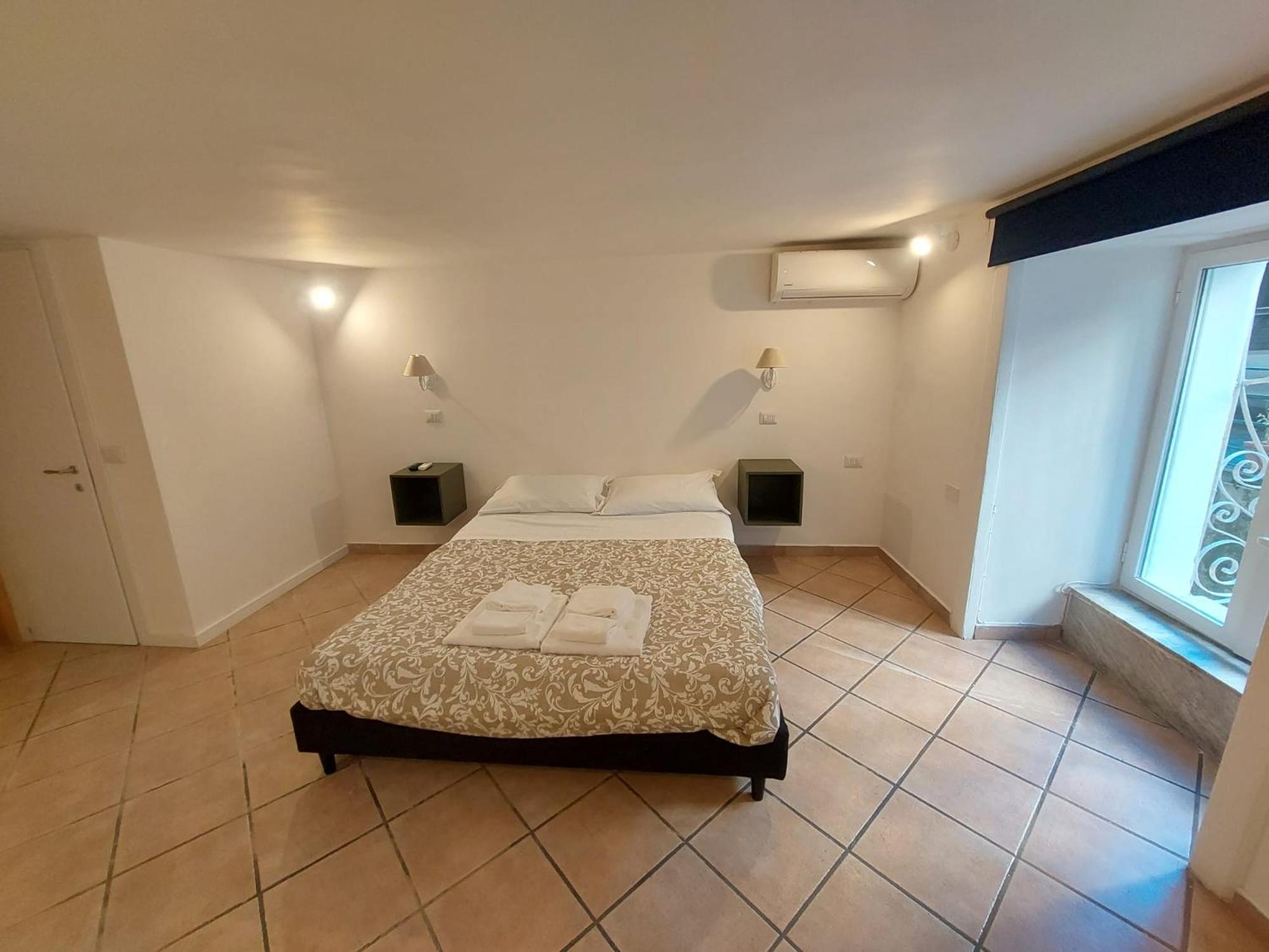 Amedeo Square Bed & Breakfast Napoli Bagian luar foto